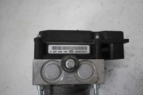 BLOC ABS OPEL CORSA D ( FE ) - Vue 3